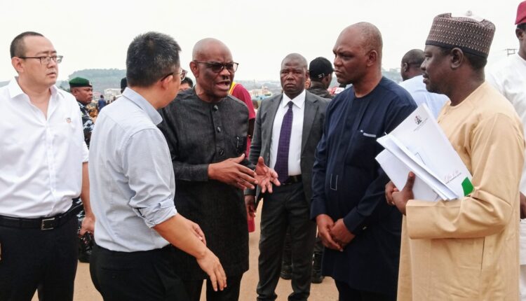Wike threatens to kick out non-performing contractors