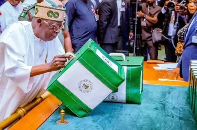 2025 Appropriation Bill: FG targets N34.82trn revenue