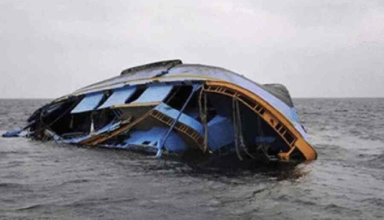 10 Dead as Tourist Boats Capsize in Sudden Storm in Southwest China