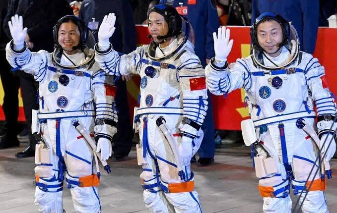 3 Chinese Astronauts Return After Six-Month Mission on Tiangong Space Station