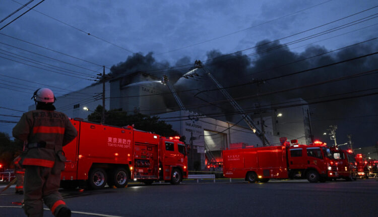 Factory Fire Near Tokyo’s Haneda Airport Causes Flight Delays