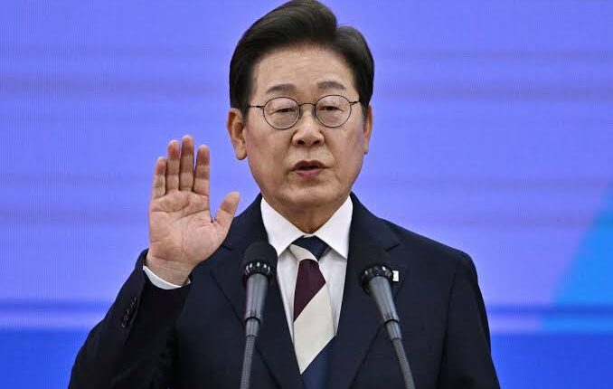 South Korea Appoints First Civilian Defence Minister in Over Six Decades