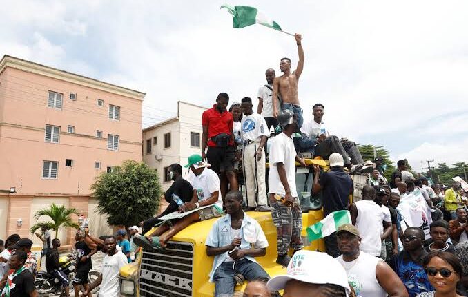 Drama as Police Arrest Nollywood Actors on Set Over Contract Dispute