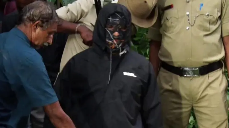 Man Arrested After Alleging Mass Rapes and Secret Burials in Indian Temple Town