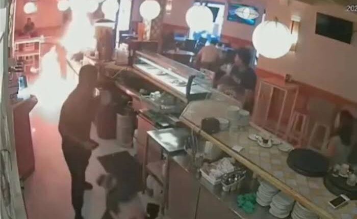 Spanish Man Sets Café on Fire After Staff Refuse to Add Mayonnaise to His Sandwich