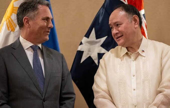 Australia, Philippines Strengthen Military Ties with New Defence Pact to Counter China’s South China Sea Moves