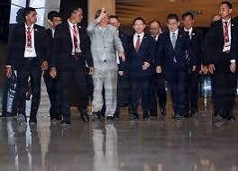 US, China resume trade talks in Malaysia ahead of Trump-Xi meeting