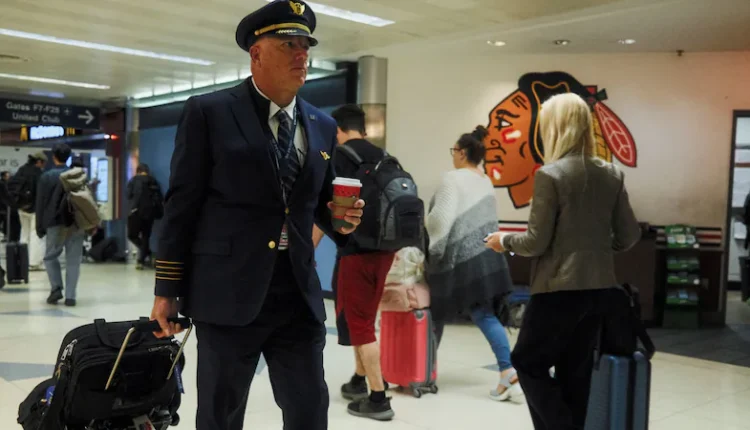 Trump Warns Air Traffic Controllers to Return to Work as Flight Disruptions Escalate During Shutdown