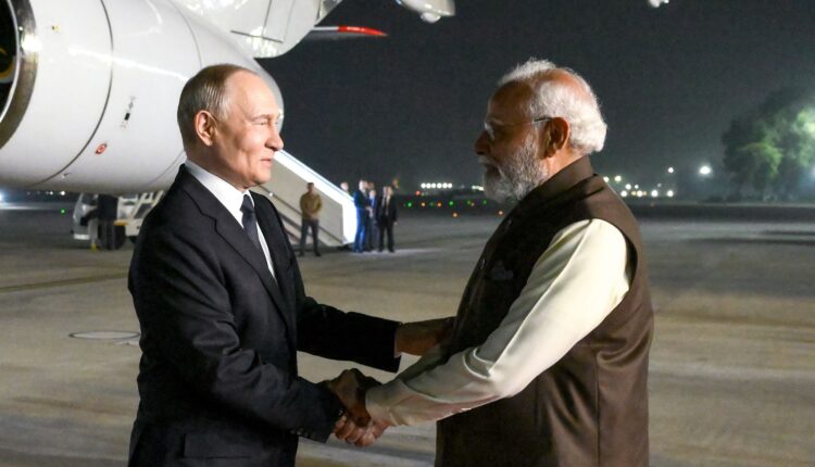 Putin Reaffirms Push to Seize Donbas as Ukraine Heads to New US-Led Peace Talks