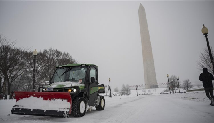 6 Killed as Powerful Winter Storm Batters US, Leaves Millions Without Power