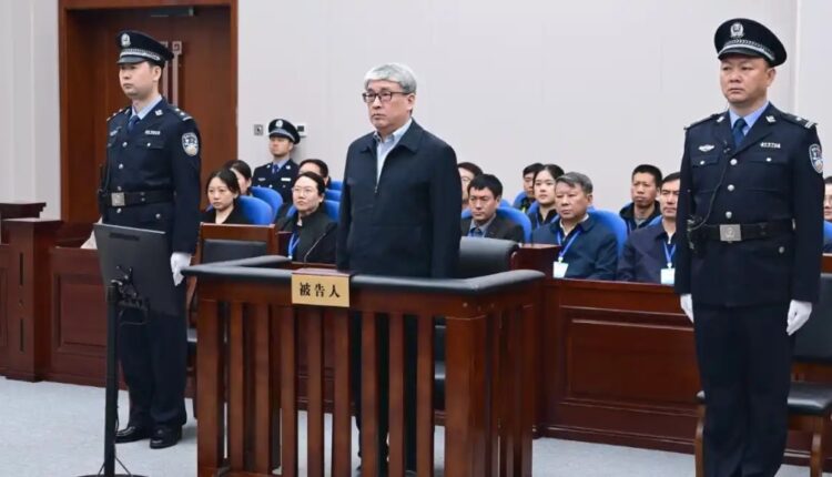 Chinese State Firm Executive Sentenced to 13 Years for Bribery