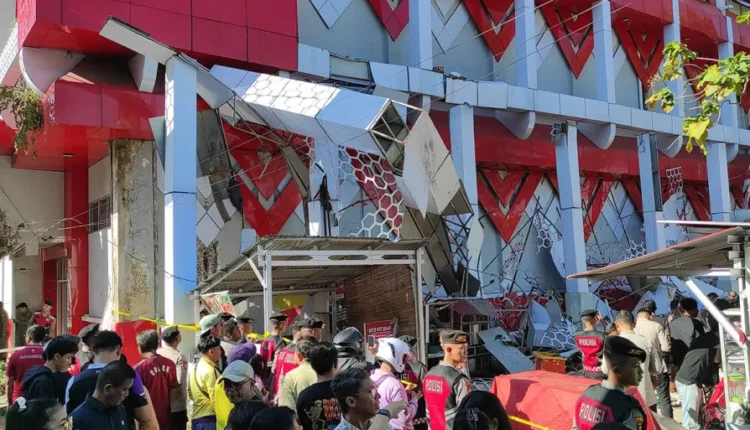 7.4 Magnitude Earthquake Strikes Northern Indonesia, Leaves 1 Dead, Triggers Minor Tsunami