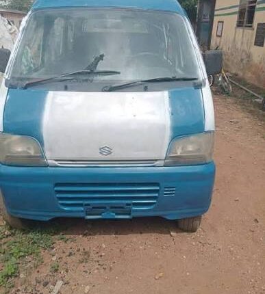 Police Arrest 22-Year-Old Woman Over Alleged Repainting of Suspected Stolen Minibus in Ogun