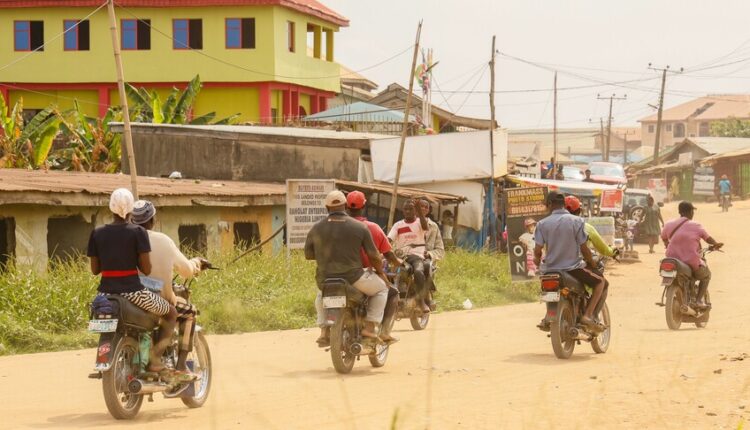 France urges citizens to leave Mali amid escalating security crisis