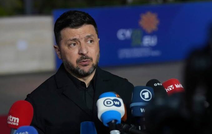 Zelenskyy Seeks Details on Putin’s Proposed May 9 Ceasefire