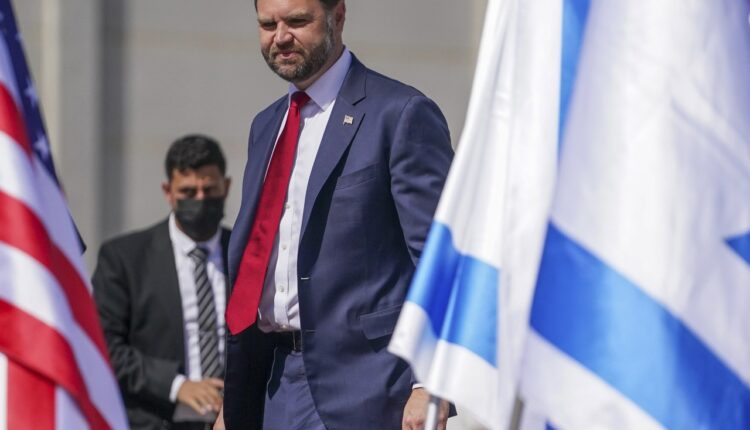 Vance Criticises Foreign Influence, Questions Israel Lobby in Rogan Interview
