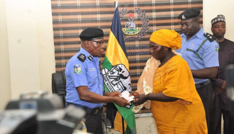 Families of Fallen Yobe Police Officers Receive ₦8 Million